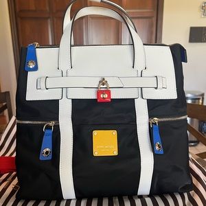 Henri Bendel Jetsetter color lock backpack